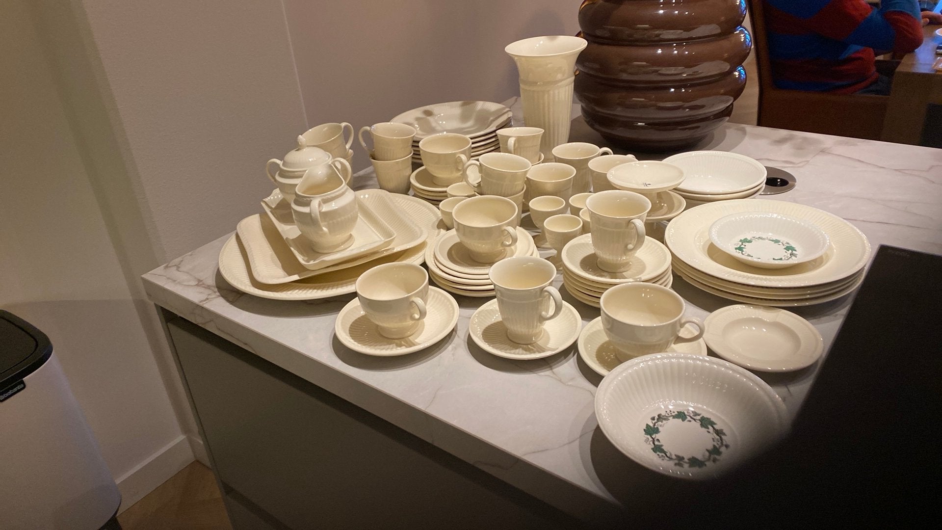Wedgwood sevies made in Engeland, Ophalen, Zo goed als nieuw, Porselein, Overige typen