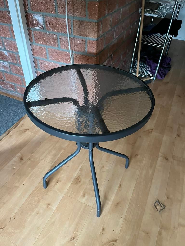 Mooie ronde buitentafel 60 cm, Tuin en Terras, Ophalen, Zo goed als nieuw, Rond