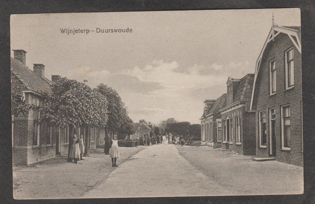 wijnjeterp-duurswoude  dorpsgezicht, Verzamelen, Ansichtkaarten | Nederland, Verzenden, 1920 tot 1940, Gelopen, Friesland