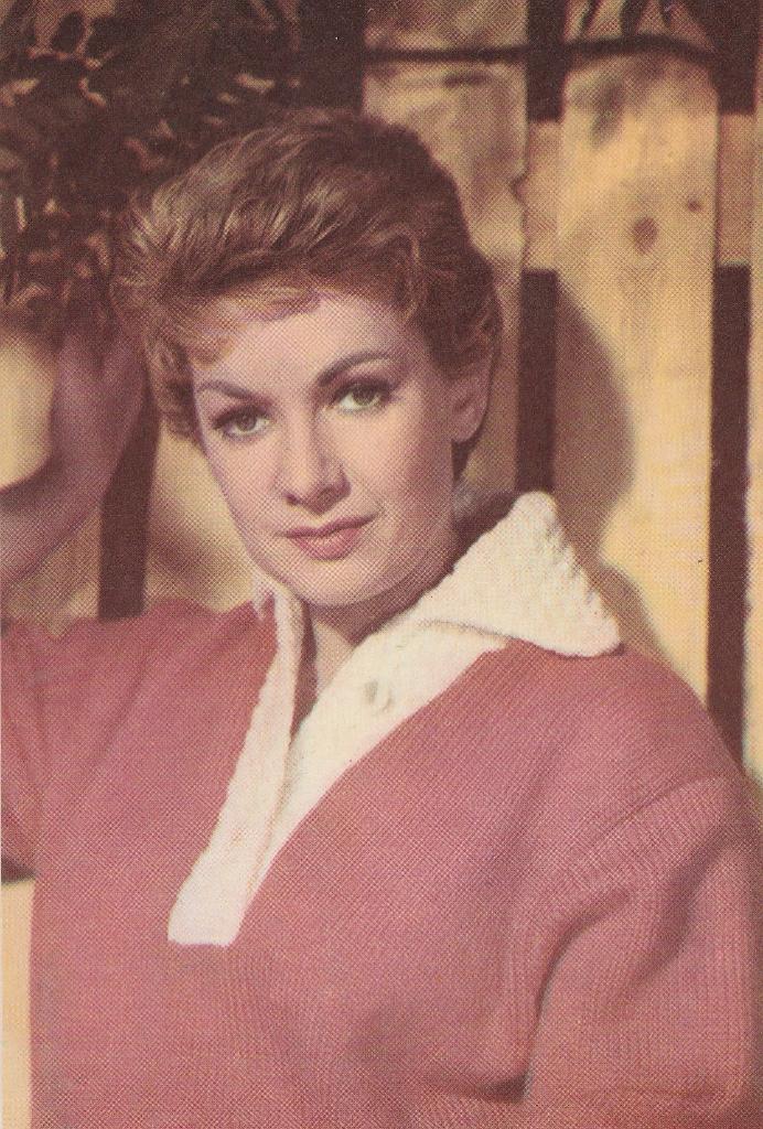 Ansichtkaart, Artiest, Ruth Leuwerik   (2274), Verzenden, 1960 tot 1980, Sterren en Beroemdheden
