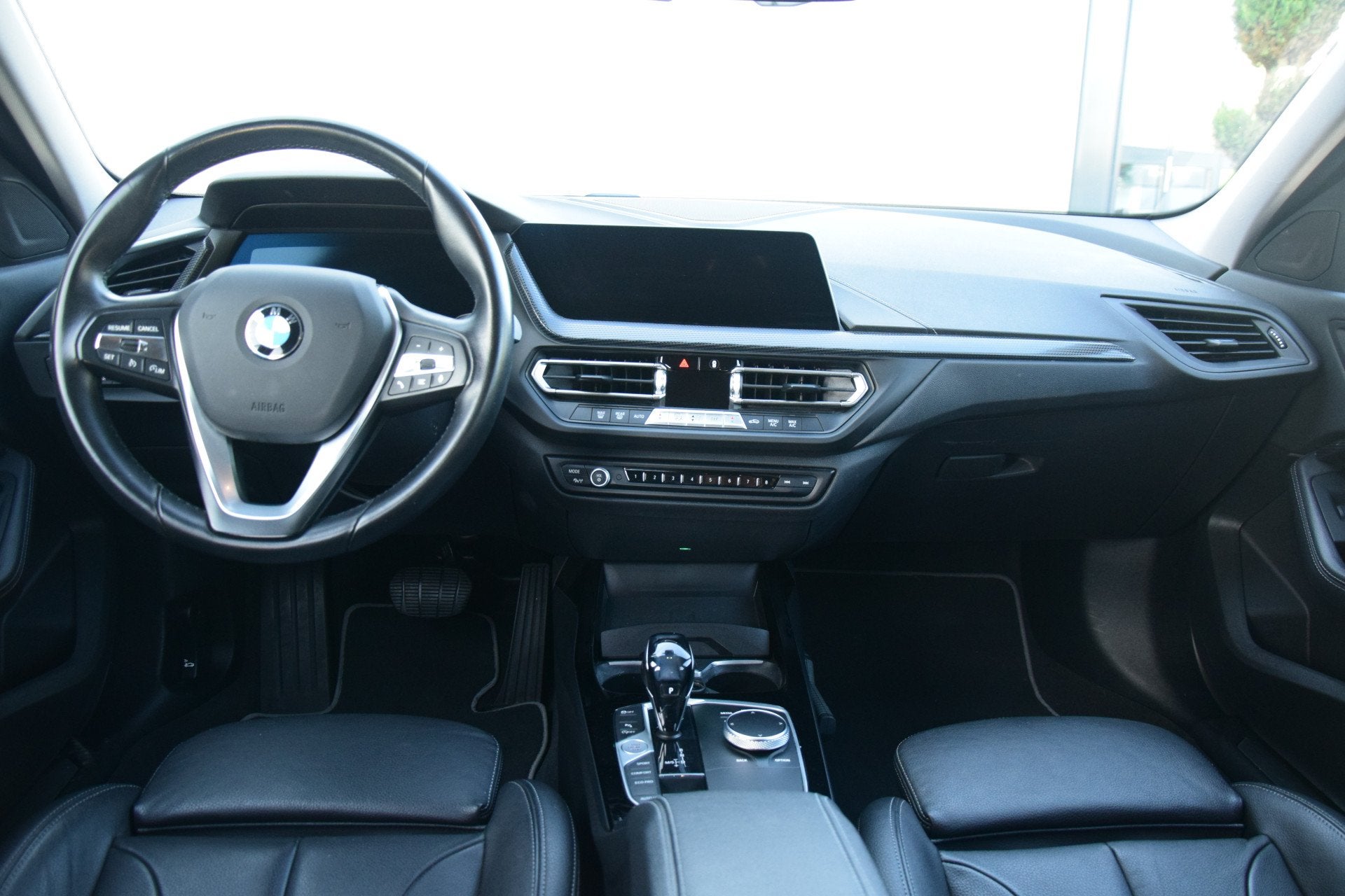 BMW 1 Serie 116i Executive Edition Sportline Leer/Sportstoel, Dealer onderhouden, Gebruikt, Blauw, Bedrijf