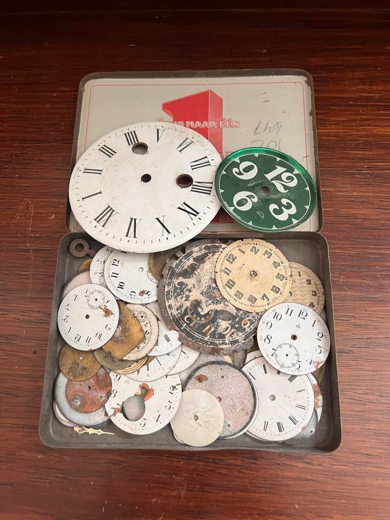 Verzameling wijzerplaatjes voor horloges en klokken, Antiek en Kunst, Antiek | Klokken, Ophalen of Verzenden
