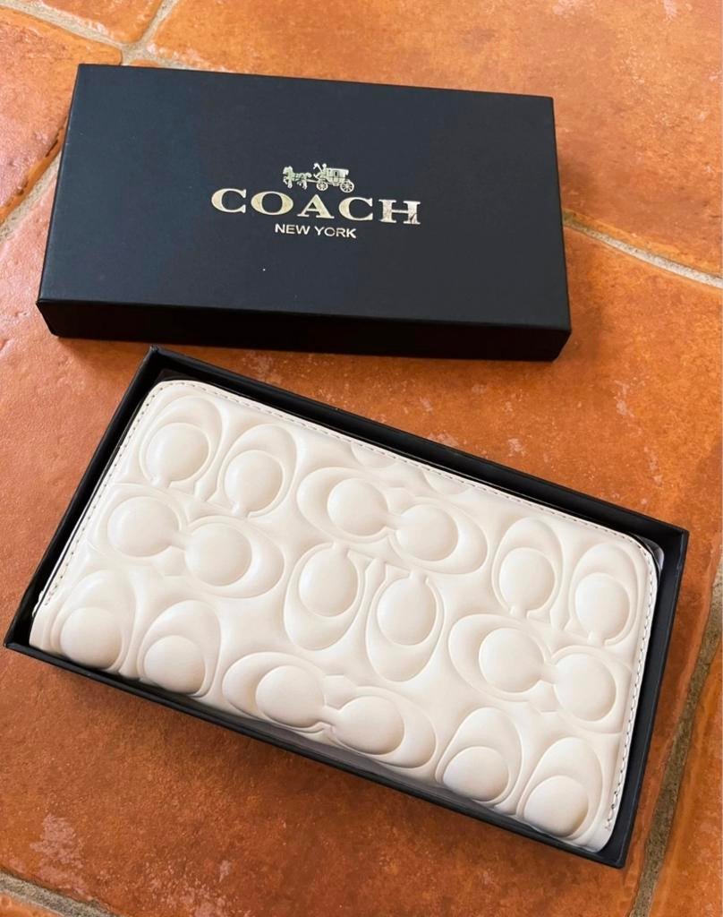 Nieuwe Coach portemonnee - Volledig wit, Sieraden, Tassen en Uiterlijk, Portemonnees, Ophalen of Verzenden, Nieuw, Wit, Overige merken