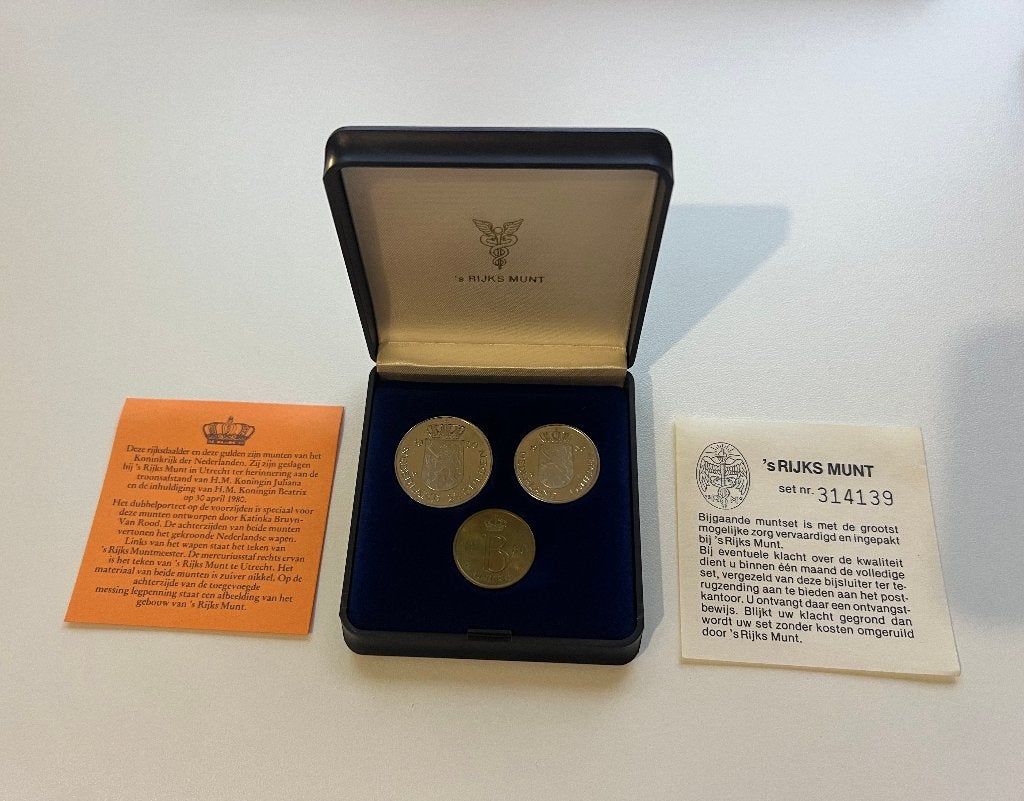 Muntset 1980 dubbelportret Juliana Beatrix, 's Rijks Munt, Postzegels en Munten, Ophalen of Verzenden, Koningin Beatrix, 2½ gulden