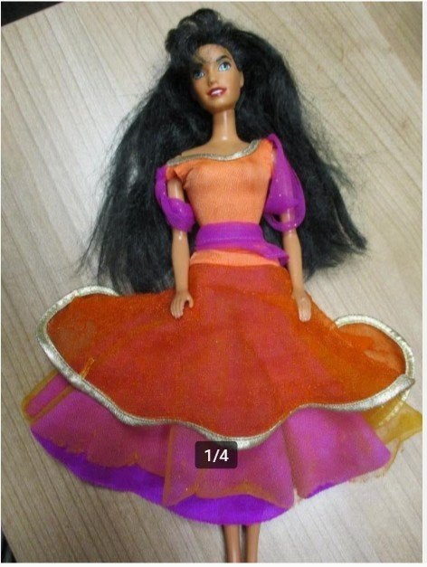 1995 DISNEY ESMERALDA POP van de gebochelde van Notre Dame, Verzenden, Gebruikt, Fashion Doll