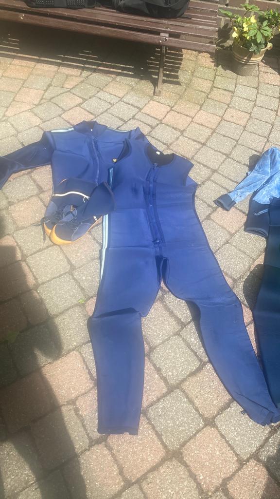 Surfpakken maat 52 en maat vrouw 38, Ophalen of Verzenden, Zo goed als nieuw
