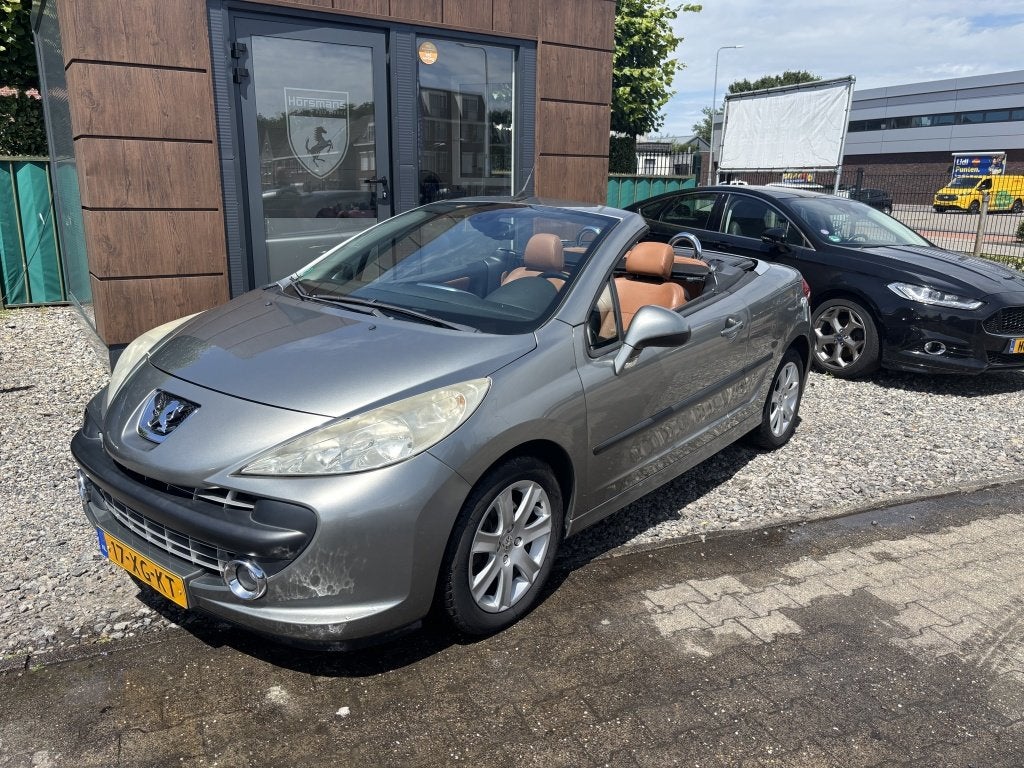 Peugeot 207 CC 207 cabrio MOTOR DEFECT ! (bj 2007), Auto's, Peugeot, Voorwielaandrijving, 15 km/l, Gebruikt, 4 cilinders