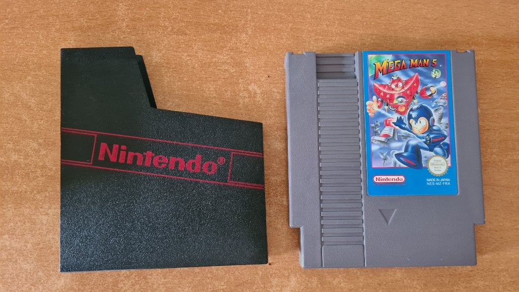 Mega Man 5 - NES, Spelcomputers en Games, Games | Nintendo NES, 1 speler, Ophalen of Verzenden, Zo goed als nieuw, Platform