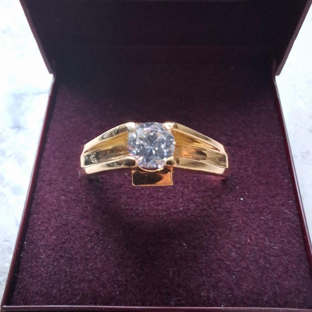 Gouden(18karaat)ringen dames en heren, Ophalen of Verzenden, Zo goed als nieuw, Dame of Heer, Goud