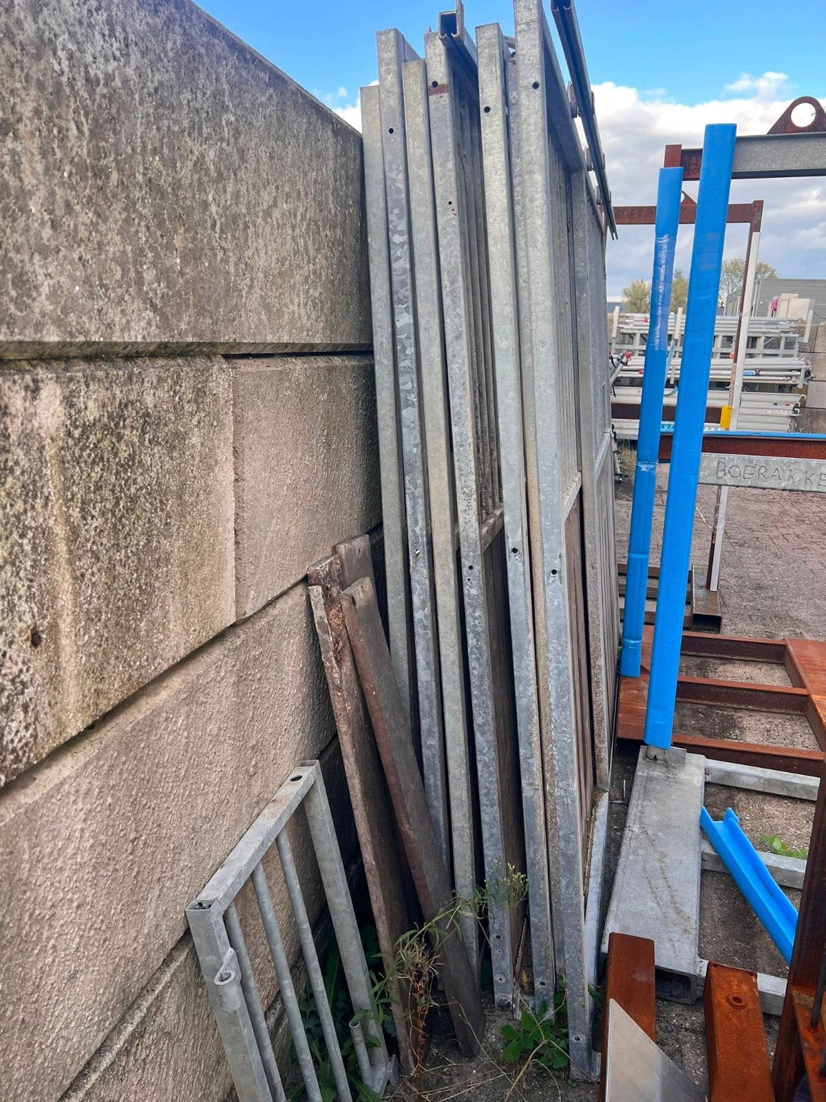 Stalschotten 270 breed - Massief hout en staal, Dieren en Toebehoren