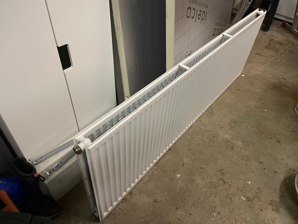 Radiator 180x60cm T11 1800 watt, Ophalen, 30 tot 80 cm, Radiator, 150 cm of meer