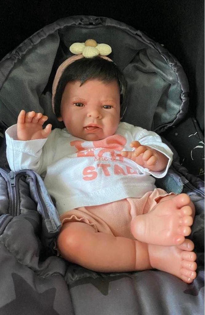 Leuk reborn baby meisje, Verzamelen, Ophalen of Verzenden, Zo goed als nieuw, Pop, Levensecht of Reborn