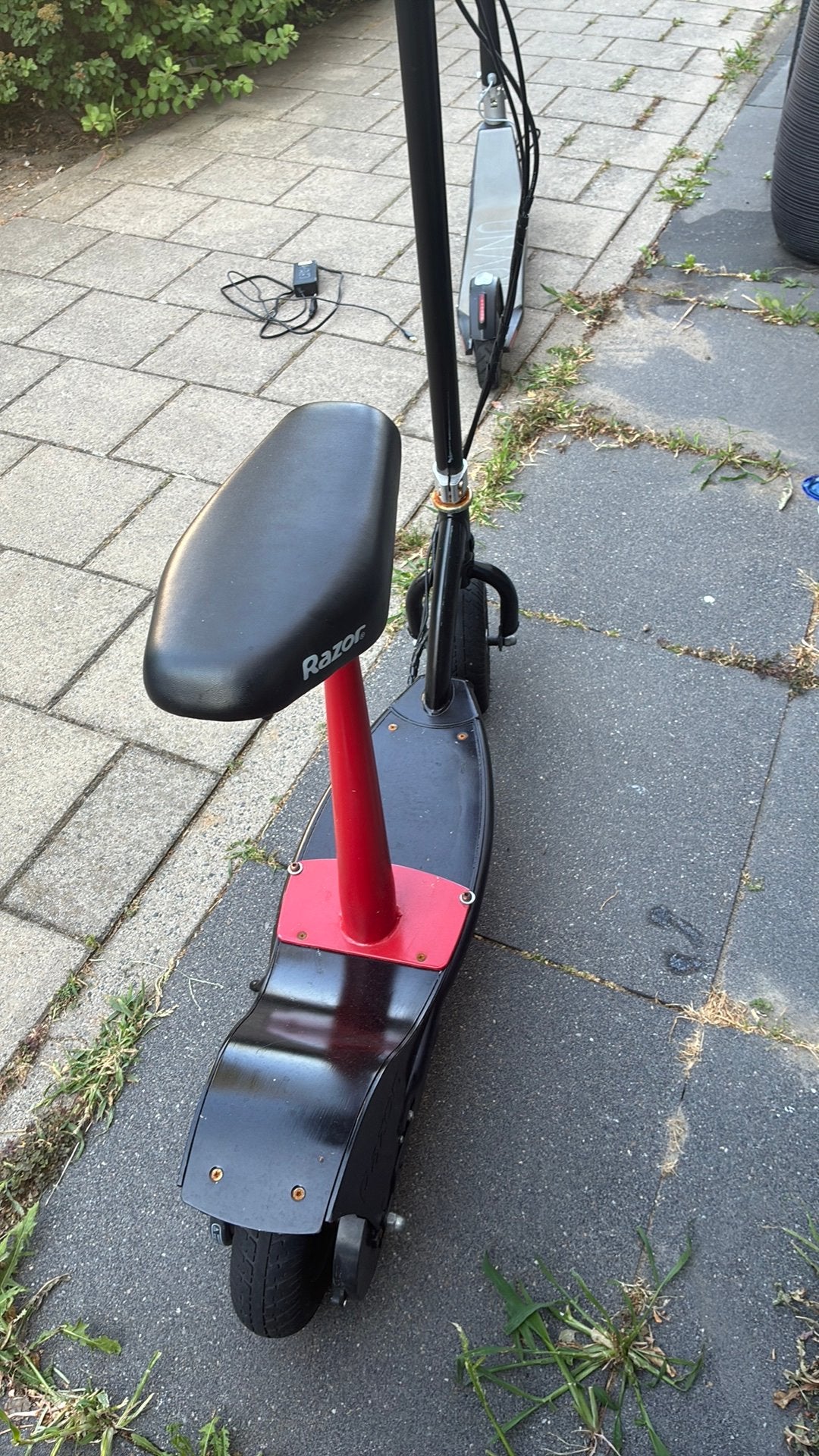 Razor e300s 4 jaar oud accus en motor moet vervangen worden, Ophalen, Gebruikt, Elektrische step (E-scooter)