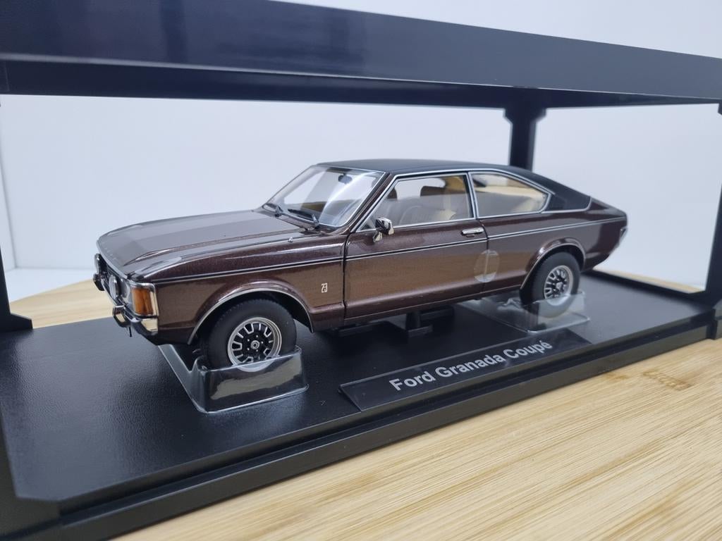 Touring Models Ford Granada Coupe L Bruin Metallic 1:18, Hobby en Vrije tijd, Modelauto's | 1:18, Overige merken, Auto, Verzenden