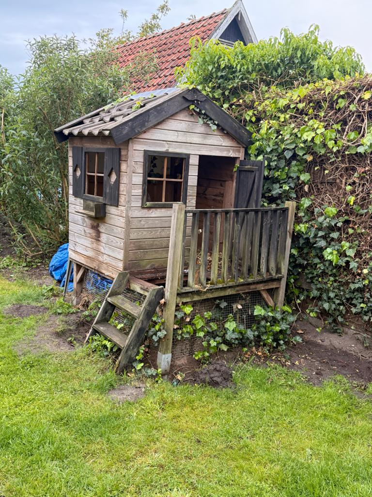 Houten speelhuisje/kippenhok met trapje, Ophalen, Pluimvee