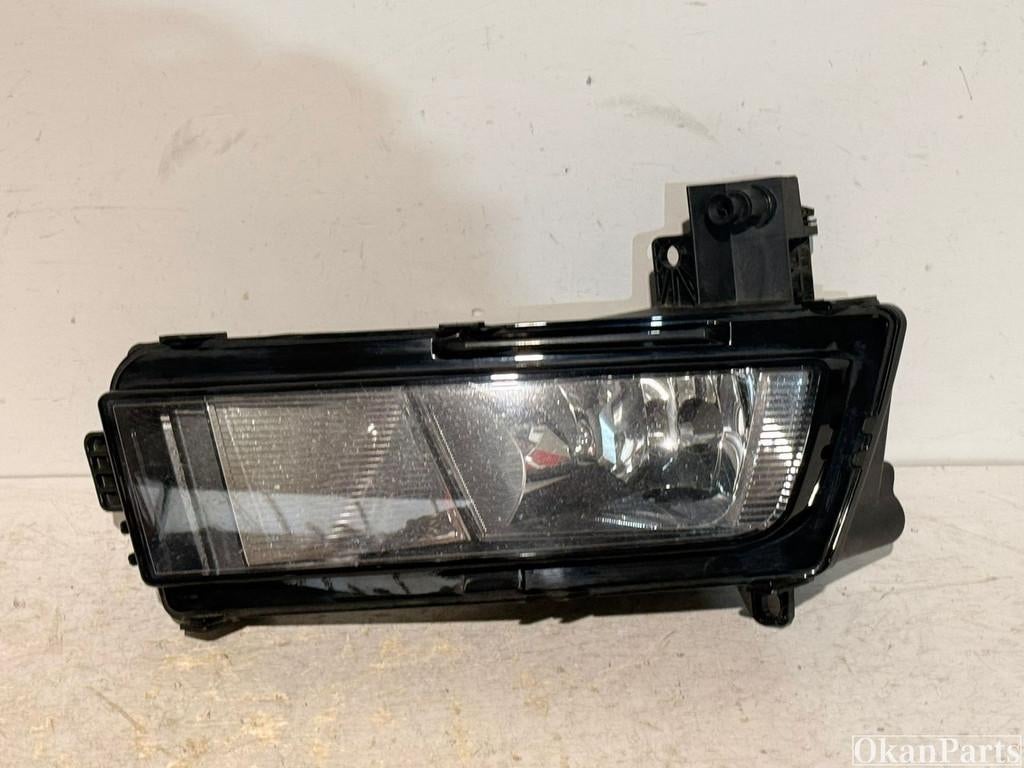 VW Volkswagen Touran 5TA rechter mistlamp rechts 5TA941662