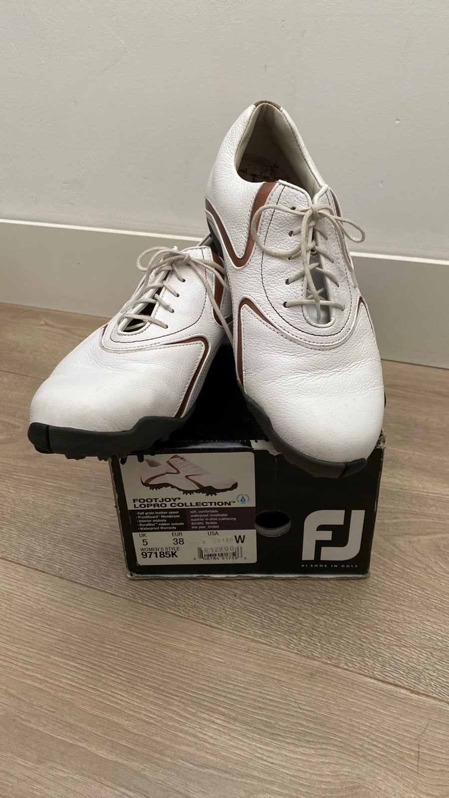 Dames golfschoenen. Mt.38 Drie keer gedragen, Ophalen, Zo goed als nieuw, Schoenen