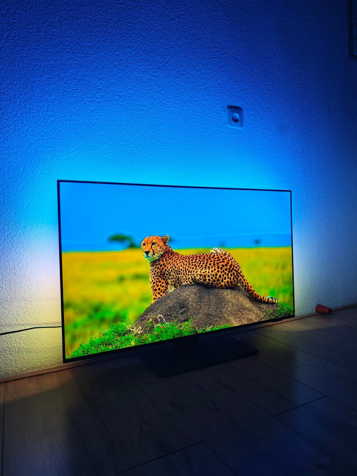 Foto 13 van Philips 42OLED808/12 4K OLED Ambilight – 120Hz/4K - 2024