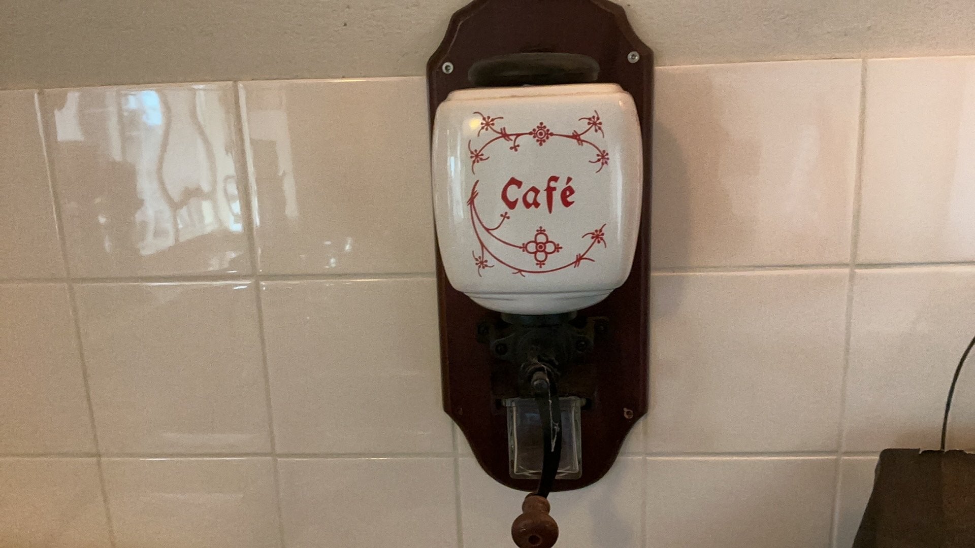 Oude hand koffiemolen, Antiek en Kunst, Curiosa en Brocante, Ophalen