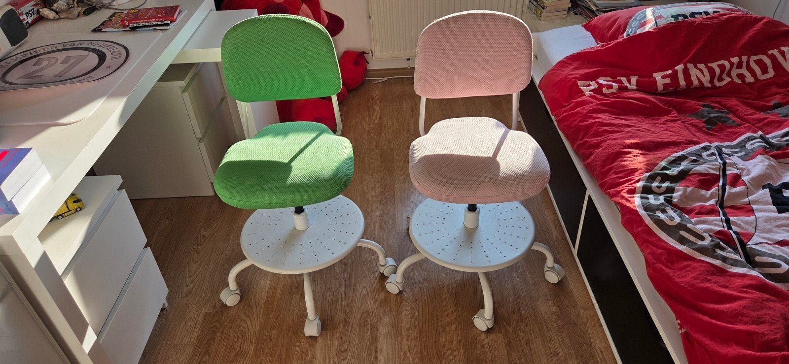 2 Ikea bureau stoelen (Vimund) te koop in goede staat!, Ophalen, Zo goed als nieuw, Groen, Bureaustoel