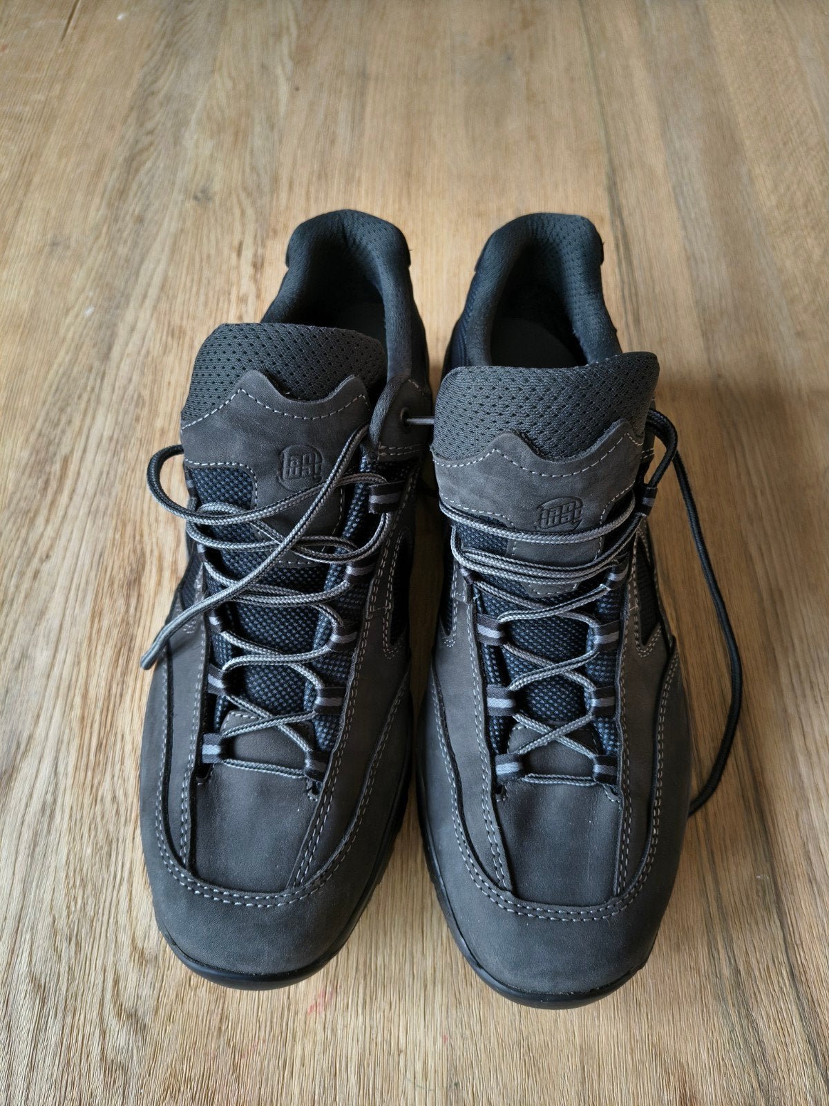 A/b schoenen hanwag maat 48, Sport en Fitness, Bergsport en Wandelen, Ophalen, Zo goed als nieuw, Schoenen