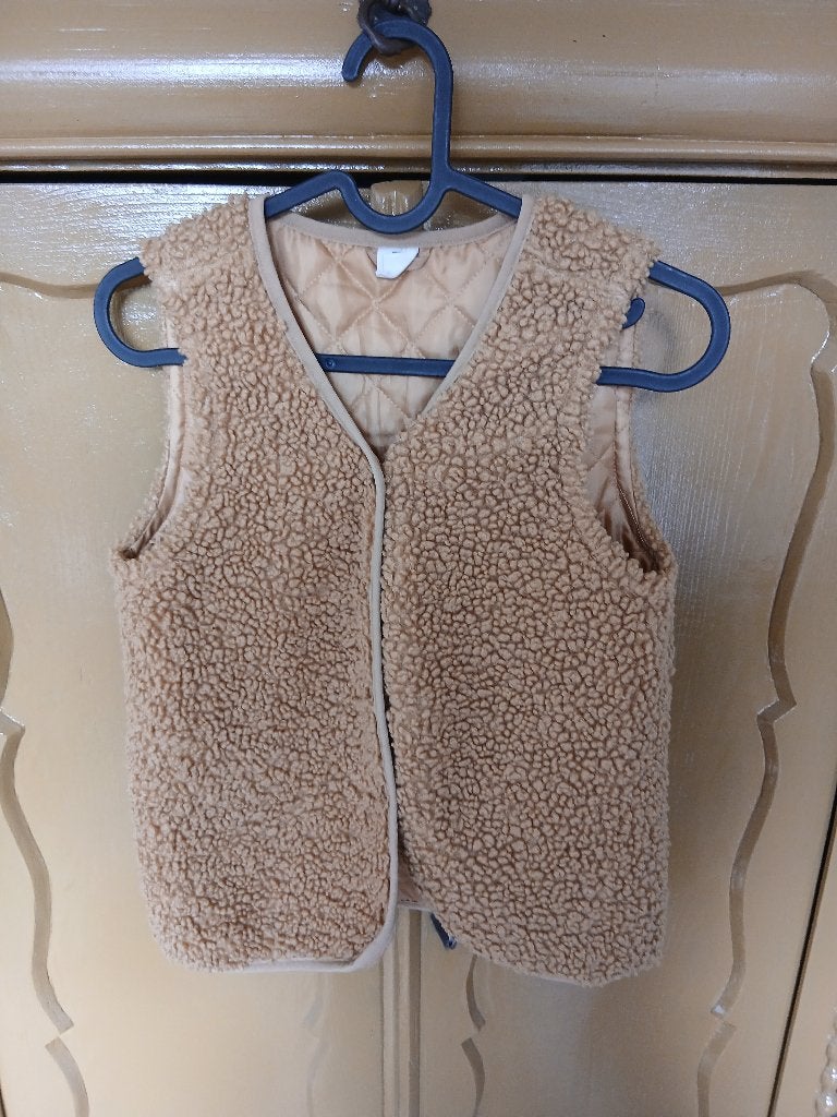 bodywarmer, Kinderen en Baby's, Kinderkleding | Maat 134, Ophalen, Overige typen, Meisje, Zo goed als nieuw