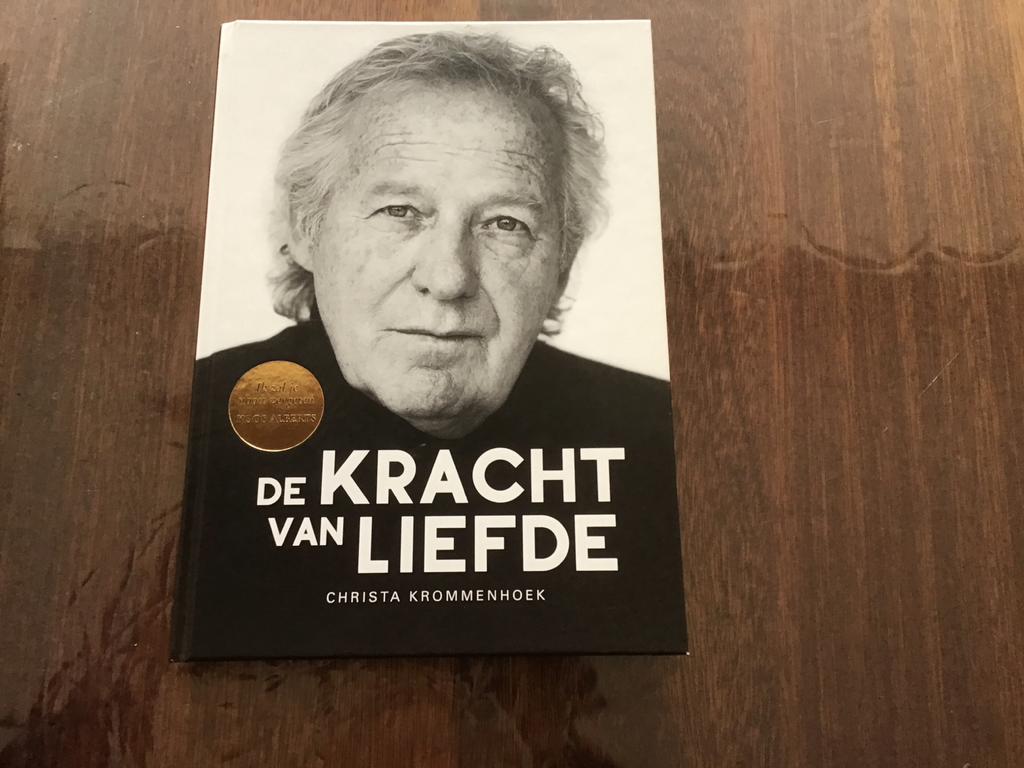 Christa Krommenhoek - De kracht van liefde, Ophalen of Verzenden, Zo goed als nieuw, Christa Krommenhoek, Sport
