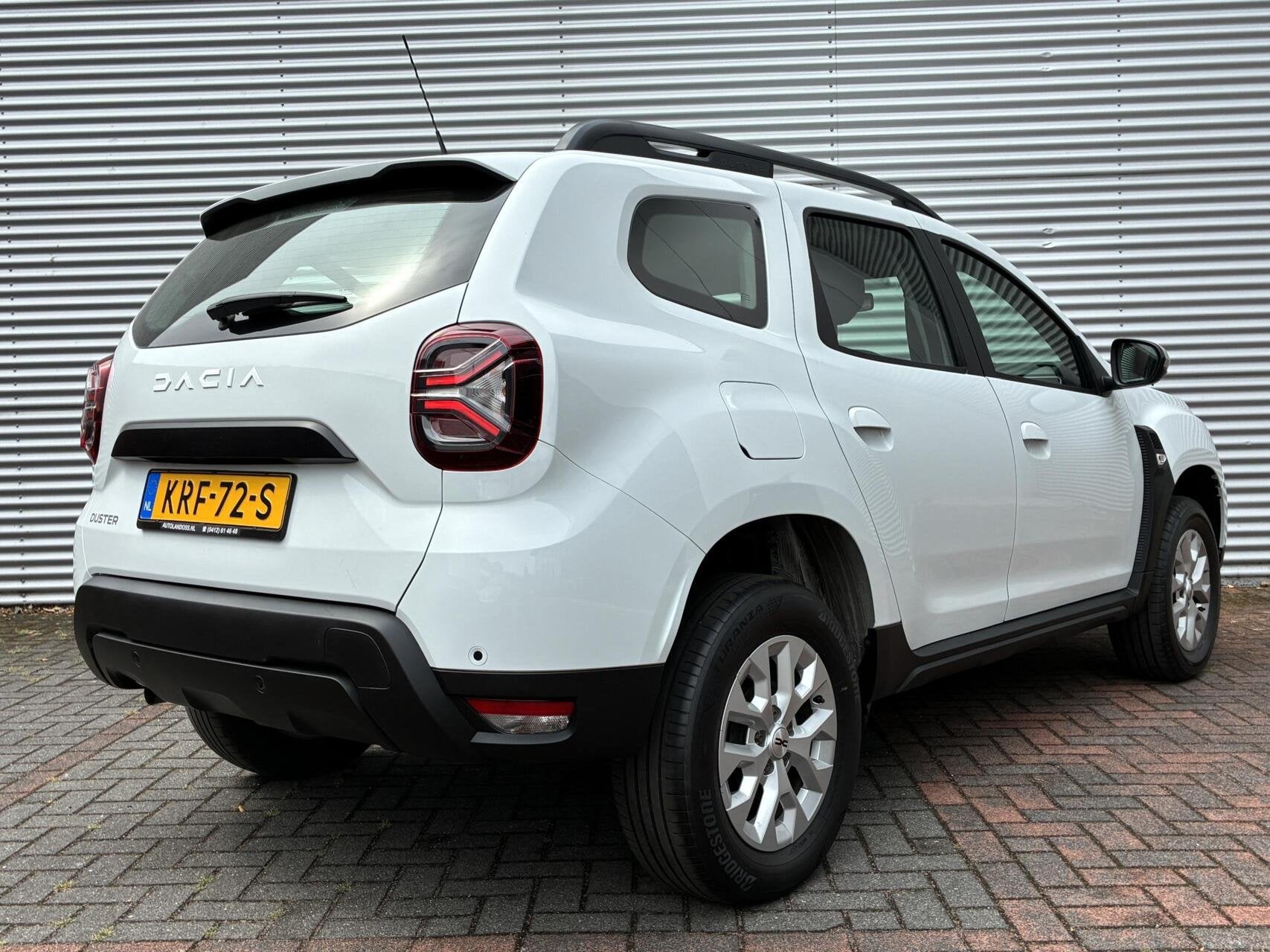 Dacia Duster 1.0 TCe Hoge Instap Airco cruise Carplay Led 23, Auto's, Voorwielaandrijving, Stof, Gebruikt, Wit