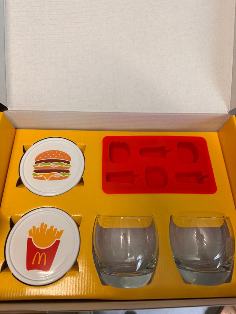 McDonald’s glazen en ijsklontjes cadeauverpakking, Ophalen of Verzenden, Nieuw