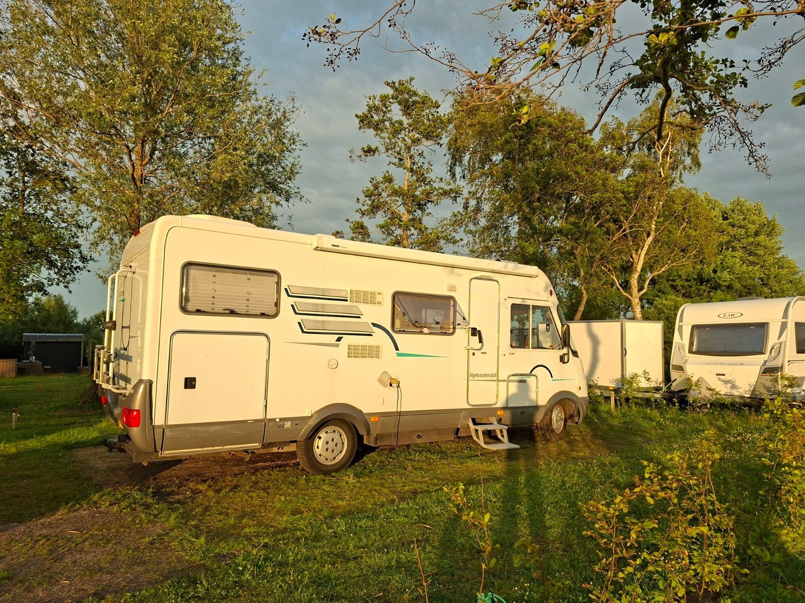 Hymer B644 2.8JTD Integraal-goed onderhouden- reisklaar, Caravans en Kamperen, Campers, Integraal, Ringverwarming, Fiat, Hymer
