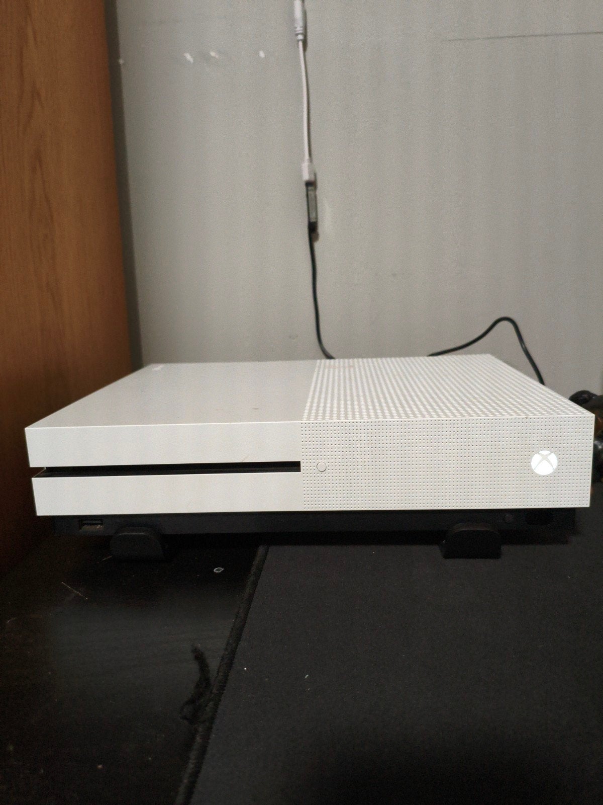 Xbox One S 650GB met alle kabels en games, Spelcomputers en Games, Spelcomputers | Xbox One, Ophalen, Xbox One S, 1 TB, Met 1 controller