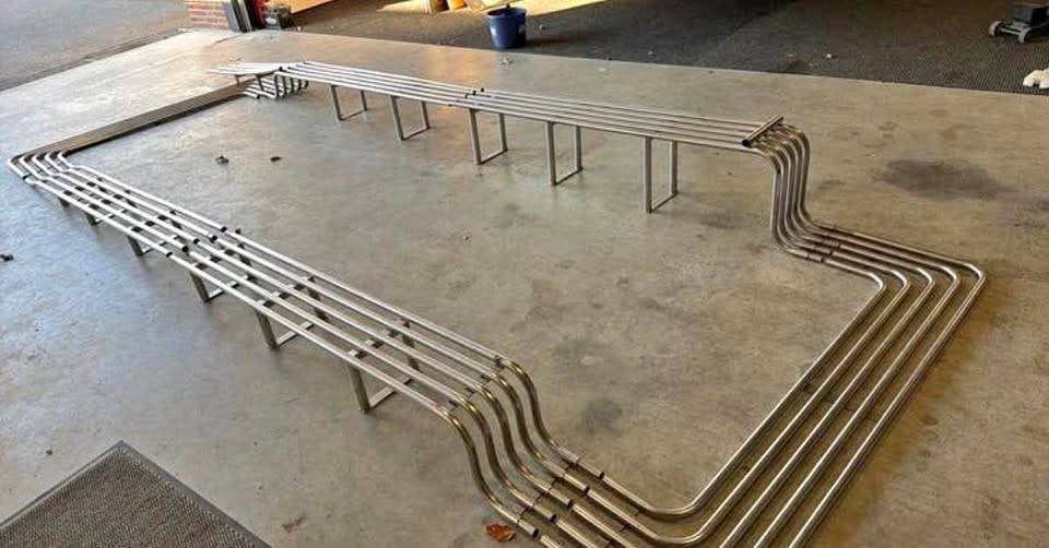 showroom platform voor auto,s, Ophalen