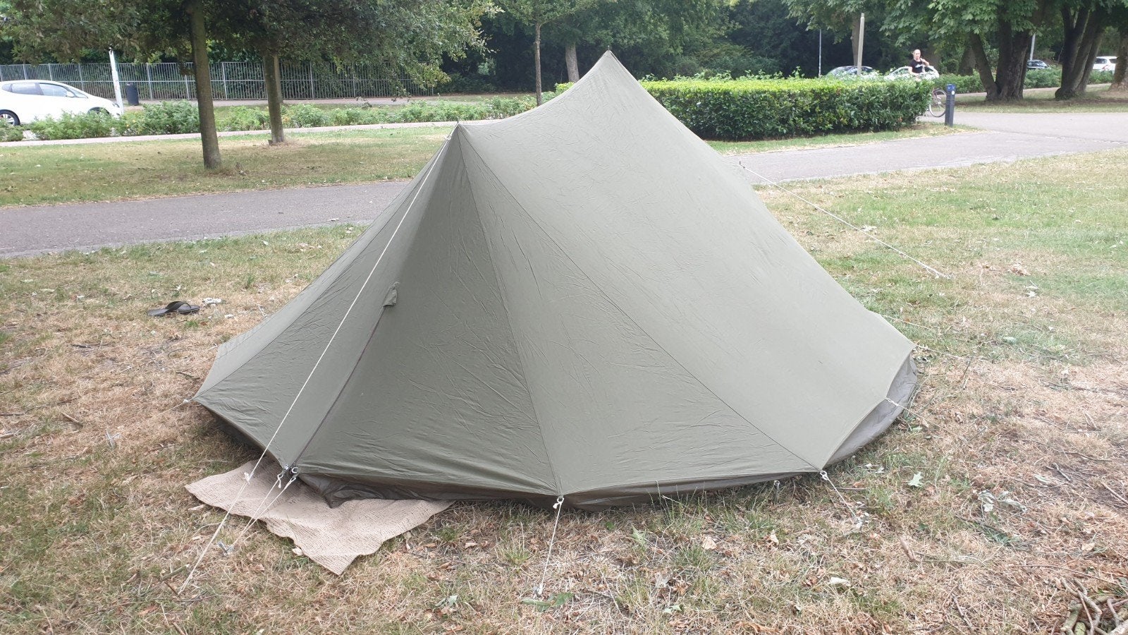 ESVO Negev 220. Ruime tweepersoons tent. Met leefgedeelte., Caravans en Kamperen, Tenten, Ophalen, Zo goed als nieuw, Tot en met 2