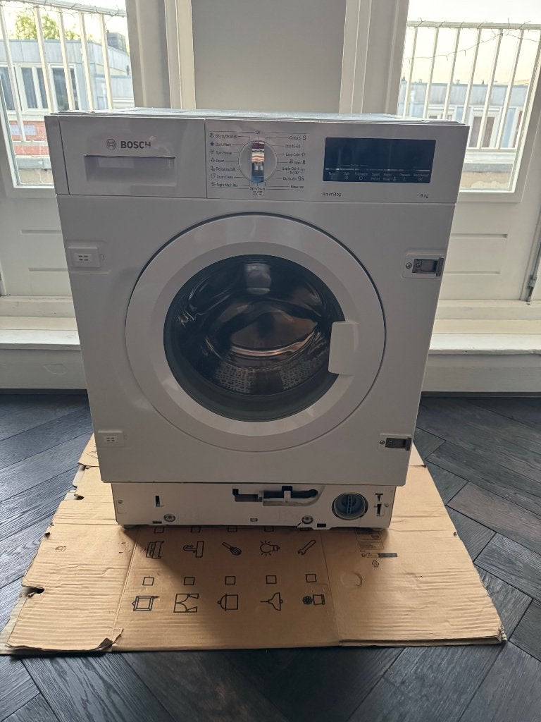 Bosch Inbouw wasmachine / build-in washing machine MOET WEG