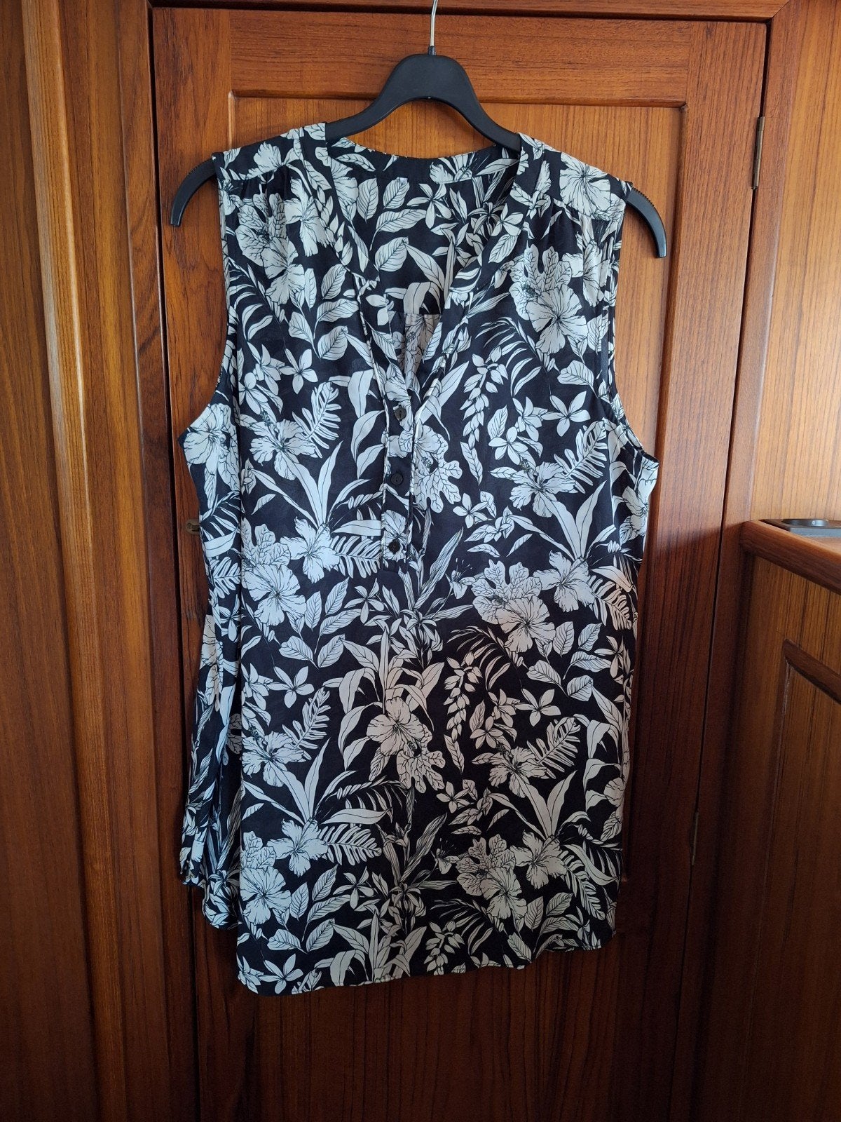 Top Miss Etam 46- 48 zwart/wit, Kleding | Dames, Grote Maten, Zwart, Zo goed als nieuw, Miss Etam, Shirt of Top