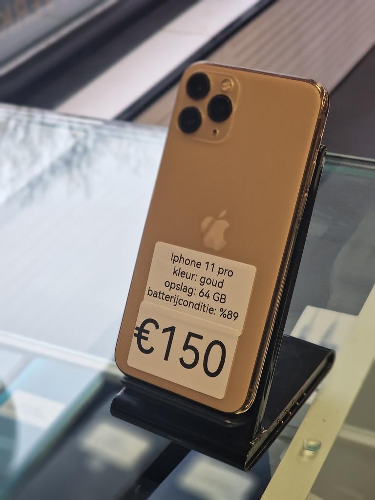 Iphone 11 pro.   64 GB.   2 jaar garantie