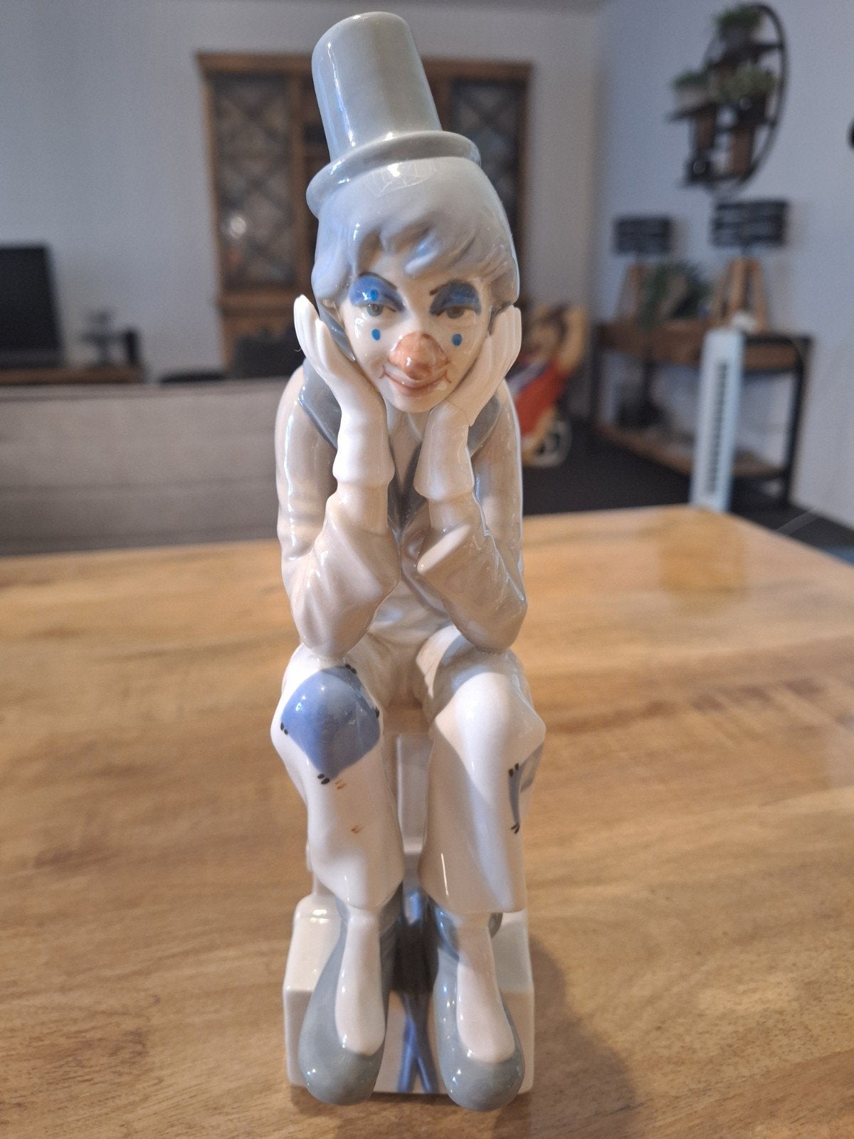 Keramiek - Zittende Clown, Ophalen of Verzenden