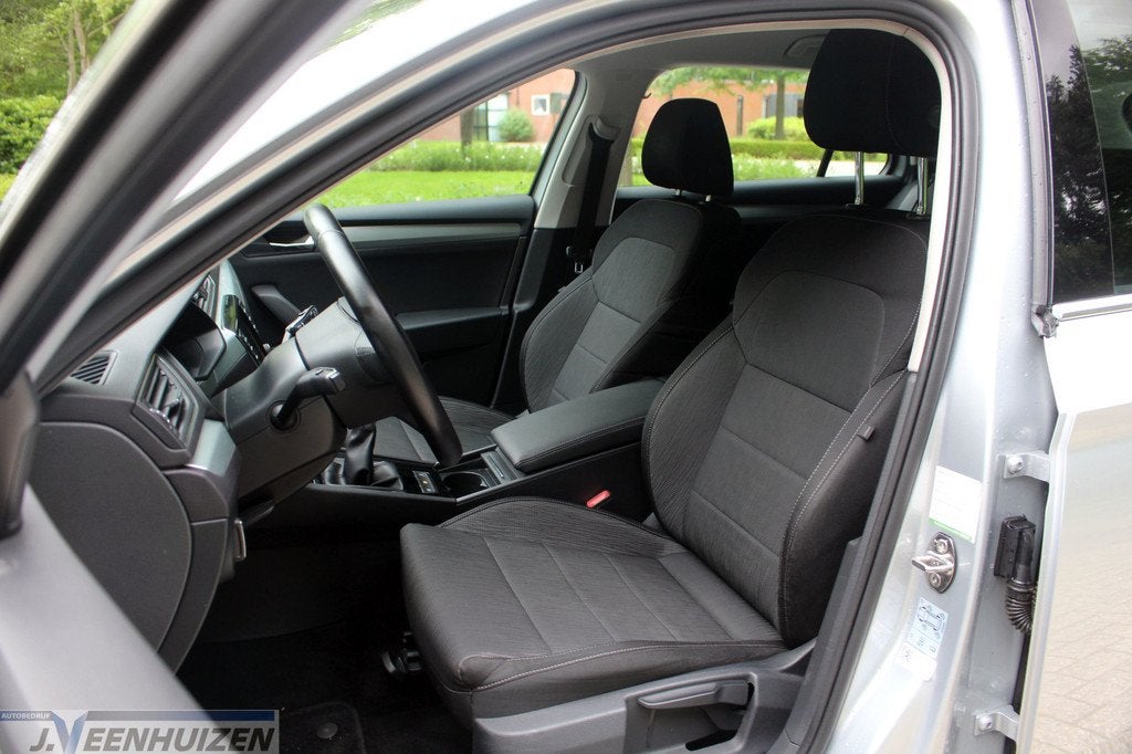 Skoda Superb Combi 1.4 TSI 150pk Ambition Business | Betr, Auto's, Skoda, Voorwielaandrijving, Stof, Gebruikt, Euro 6