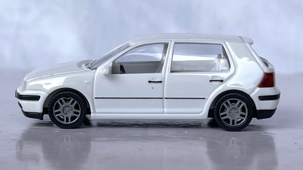 AMW 0770: Volkswagen Golf IV, Ophalen of Verzenden, Zo goed als nieuw, Auto