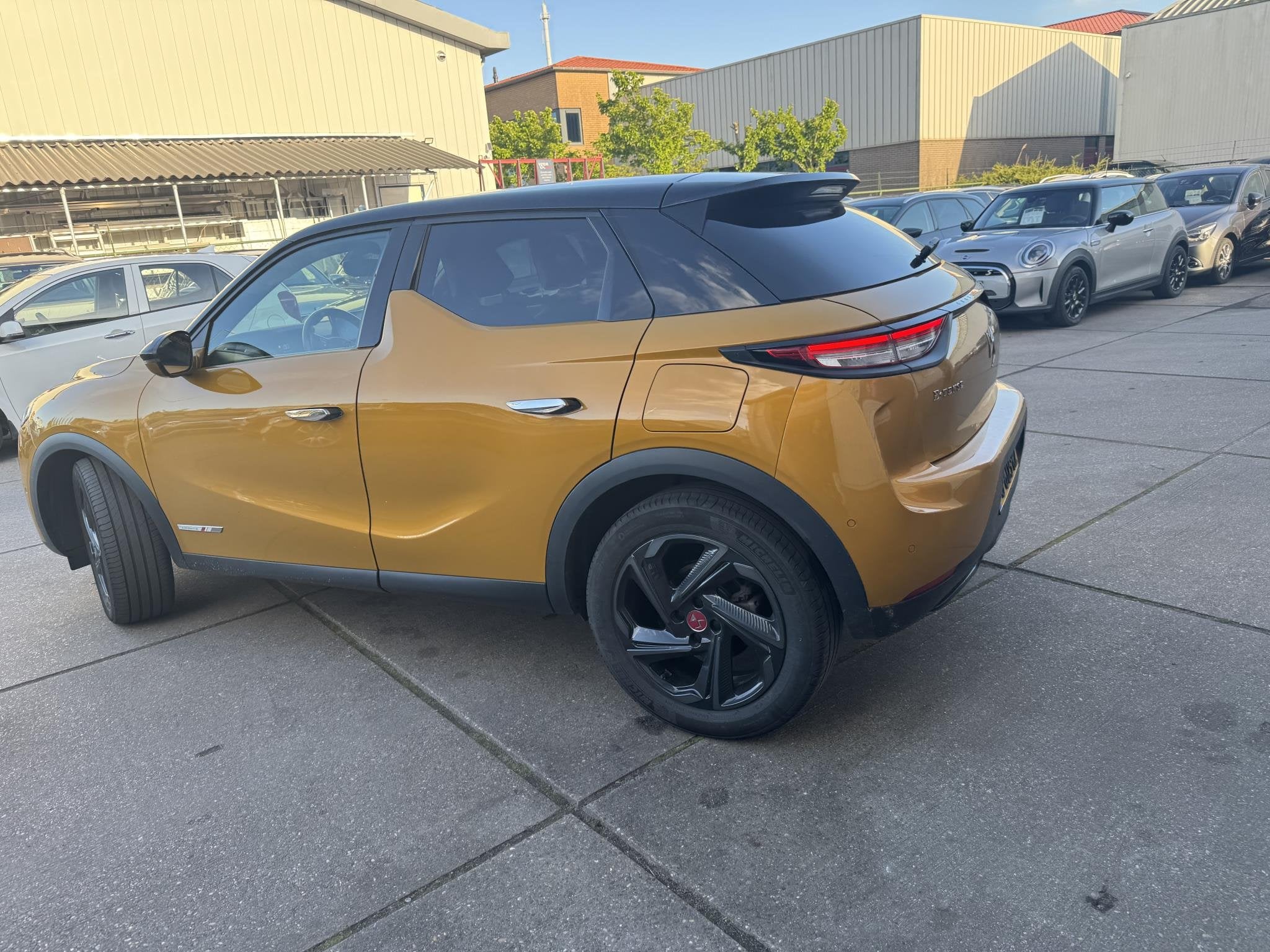 DS 3 Crossback E-Tense Performance Line+ 50 kWh Clima, cruis, Auto's, 136 pk, Gebruikt, Alcantara, 1498 kg