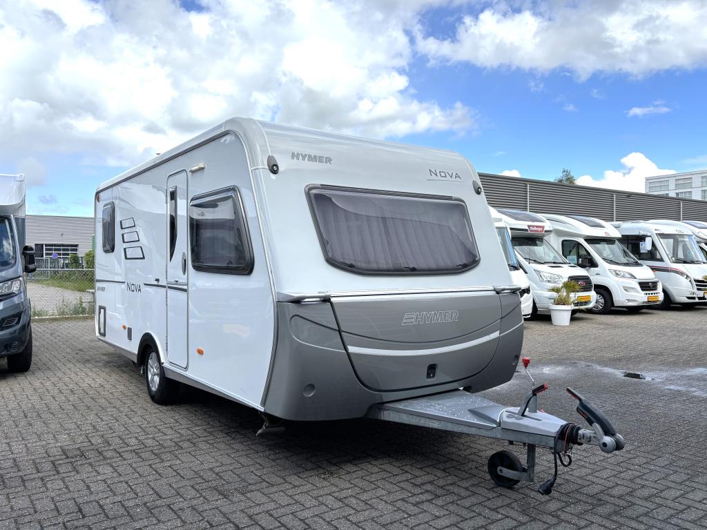 Hymer Eriba Nova 465 FRANSBED MOVER VOORTENT ! (bj 2012), Caravans en Kamperen, Bedrijf, Hymer, 5 tot 6 meter, Tot en met 4