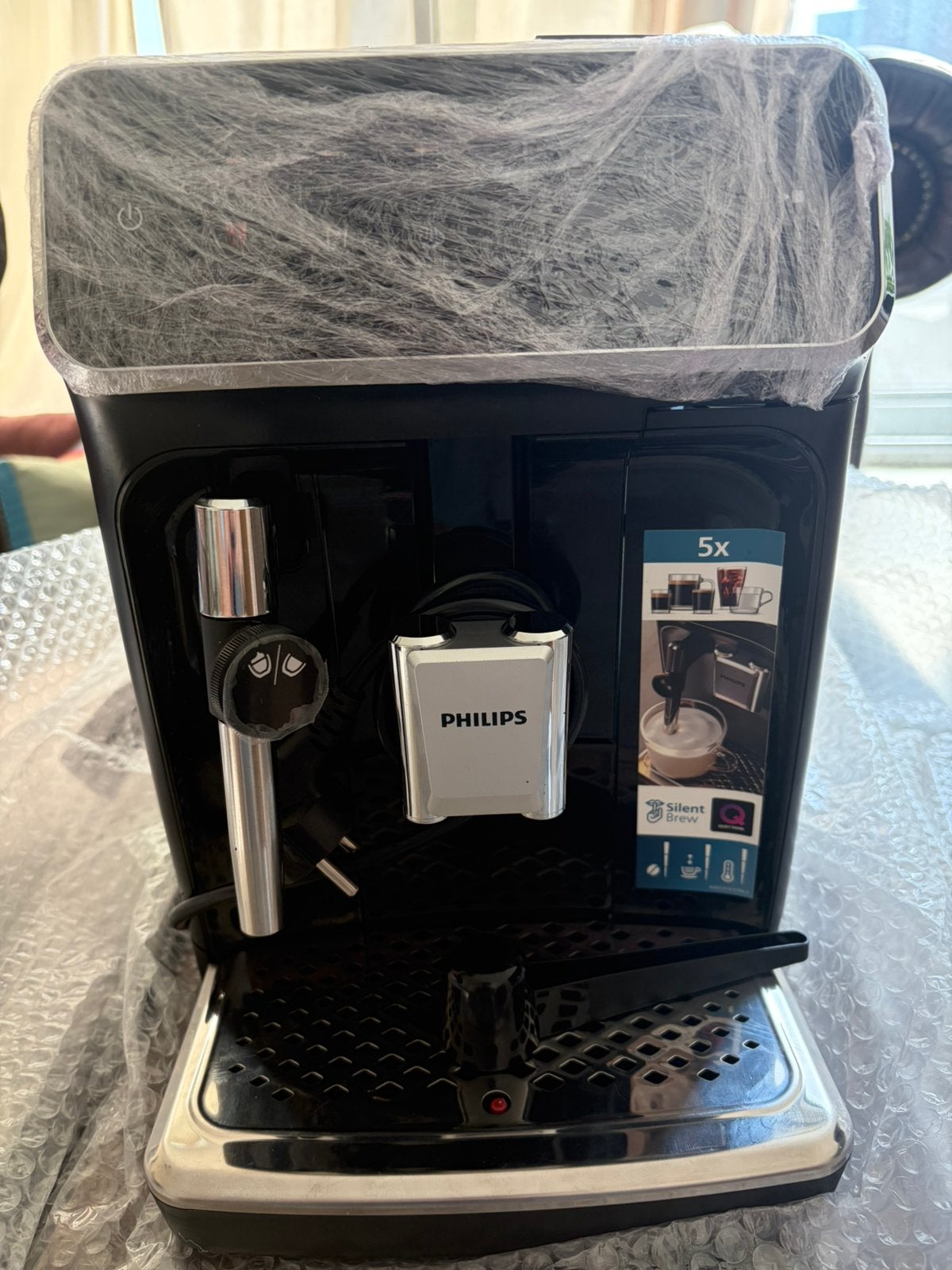 Fully Automatic Espresso Machine EP3321/40 – Like New