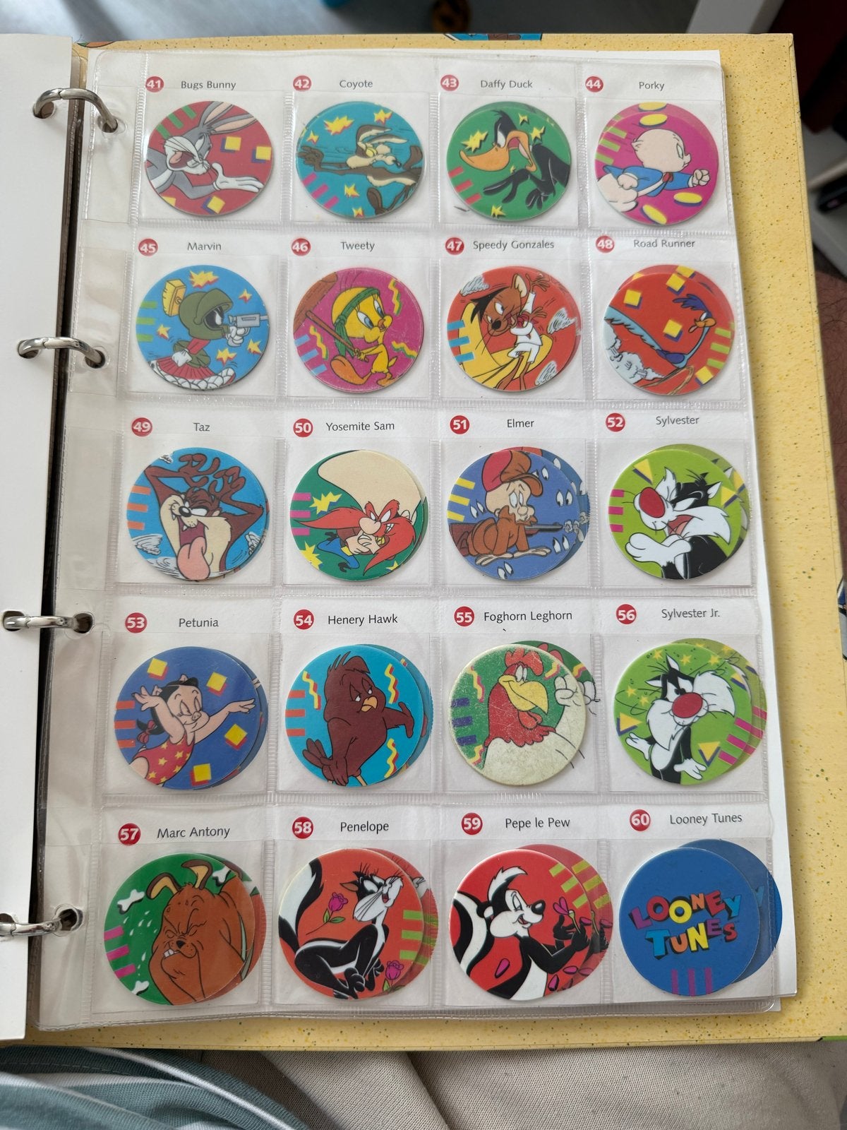 Flippo's verzameling met Mega Flippo's en album, Verzamelen, Ophalen of Verzenden, Looney Tunes, Verzameling, Met verzamelmap(pen)