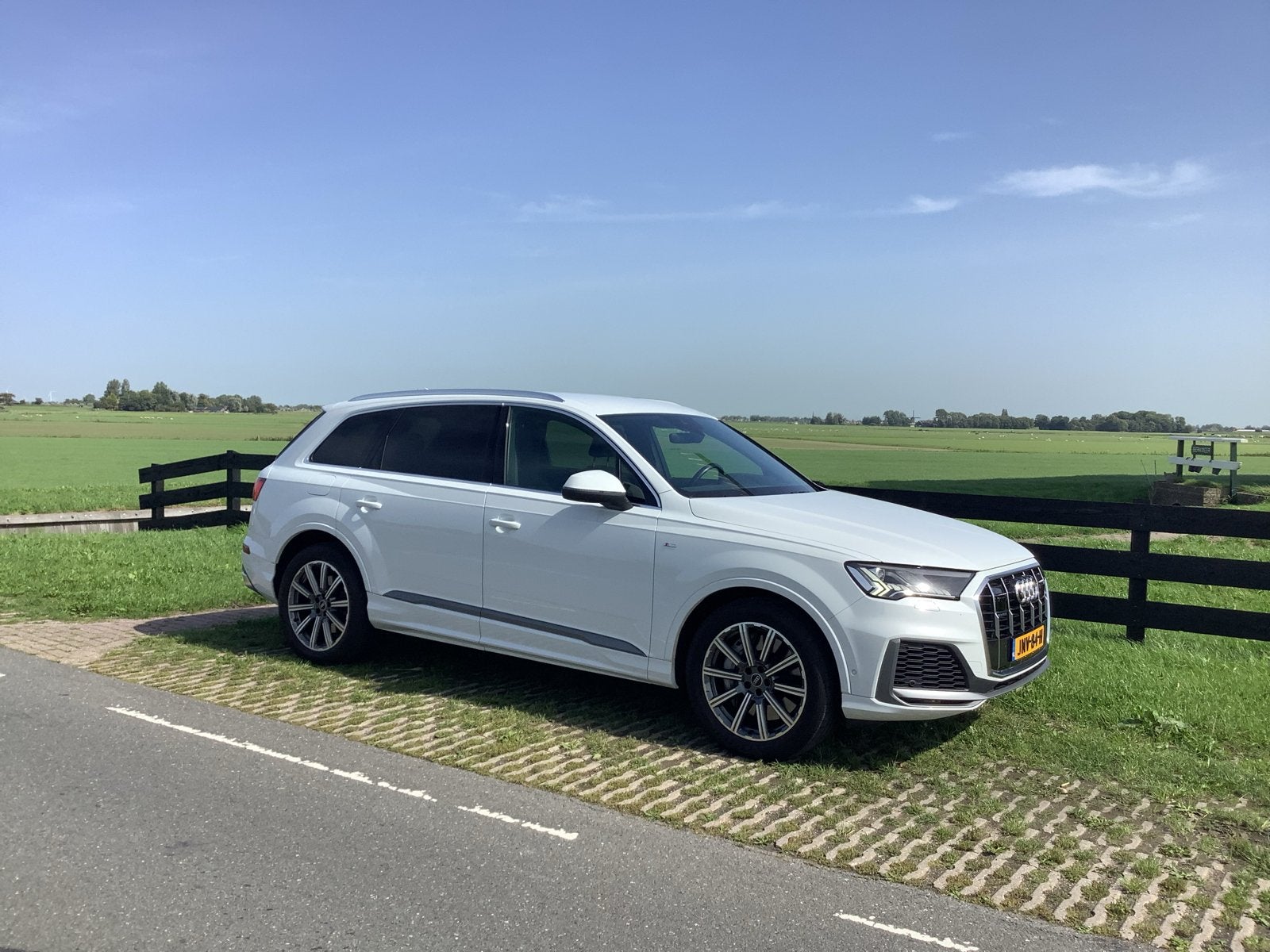 Audi Q7 55 Tfsi e 381pk Quattro Tiptronic 2021 Wit, Auto's, Audi, Automaat, 2995 cc, Plug-in hybride, SUV of Terreinwagen