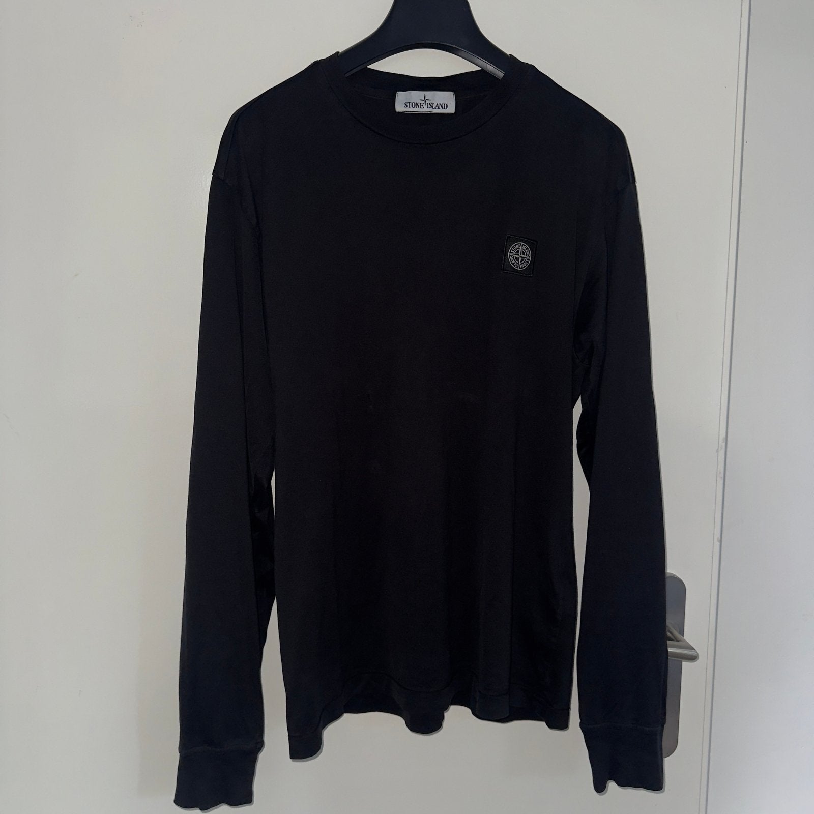 Stone Island Longsleeve Zwart - Zo goed als nieuw, Ophalen of Verzenden, Zo goed als nieuw, Maat 48/50 (M), Zwart