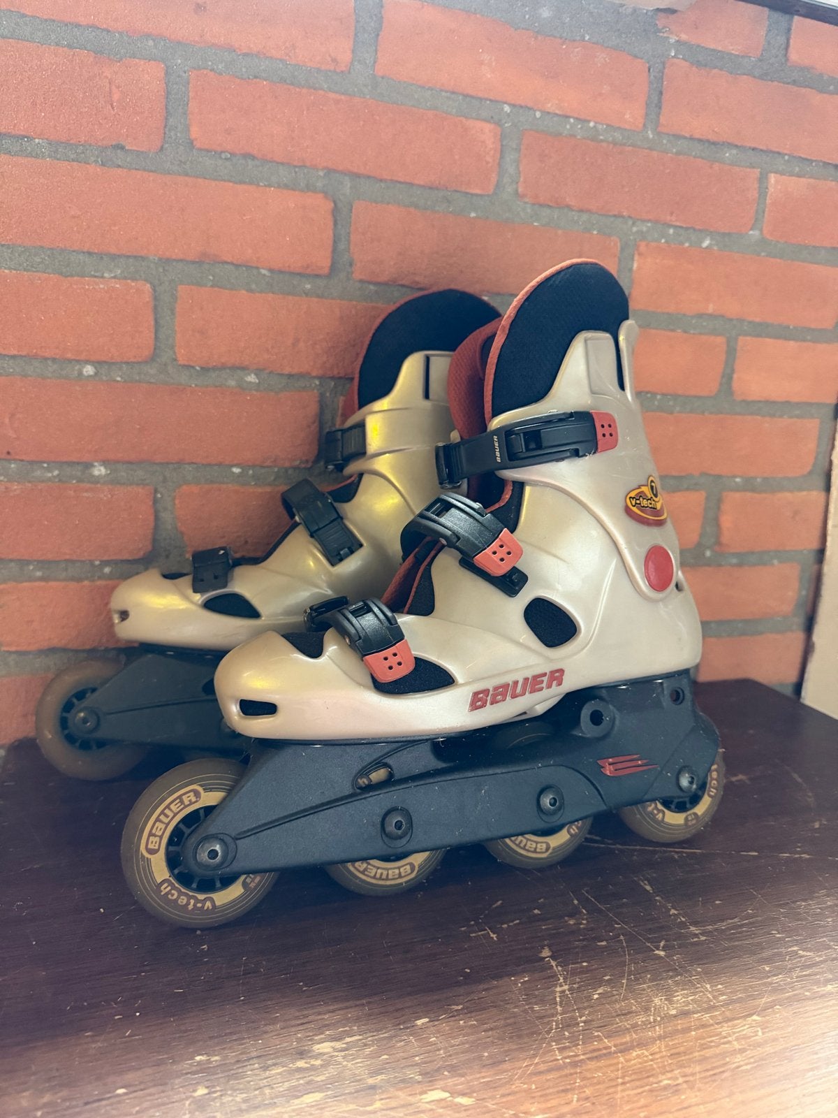Bauer Skeelers Maat 38,5 met bescherming, Sport en Fitness, Skeelers, Ophalen, Gebruikt, Bauer, Inline skates 4 wielen