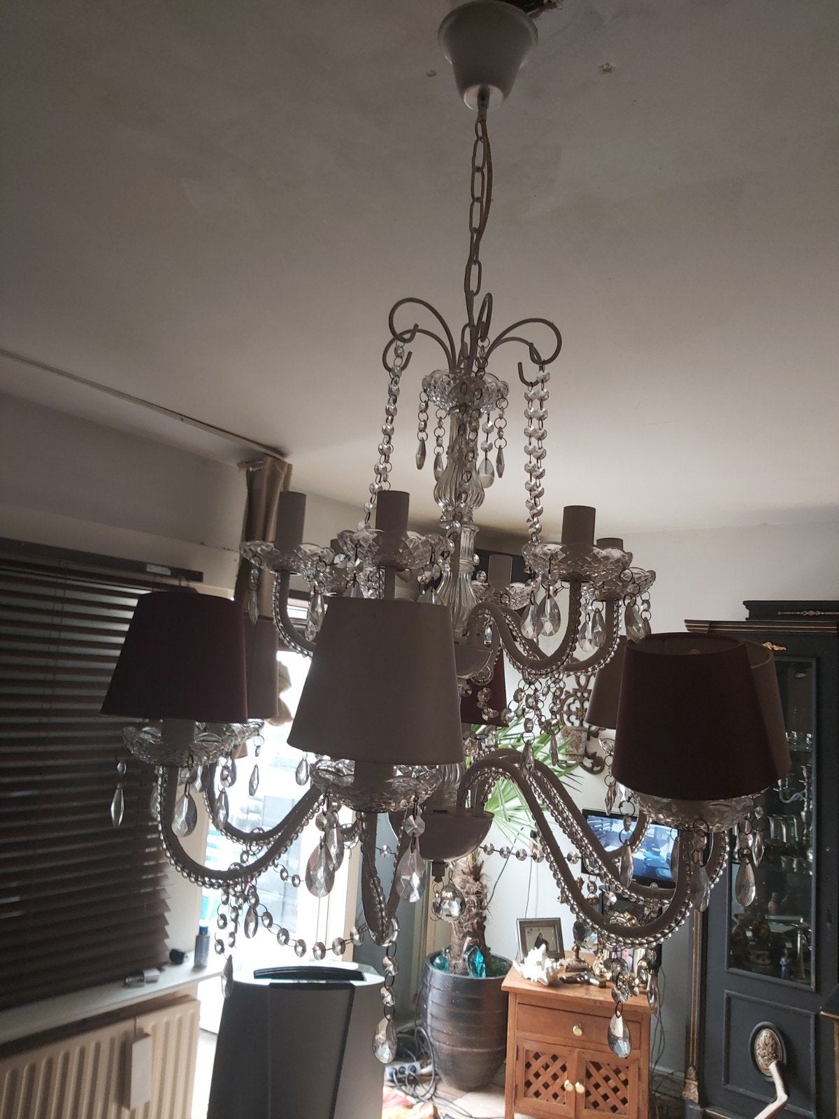Elegante kroonluchter met kristallen en lampenkappen, Huis en Inrichting, Kasten | Televisiemeubels, Gebruikt, 100 tot 150 cm