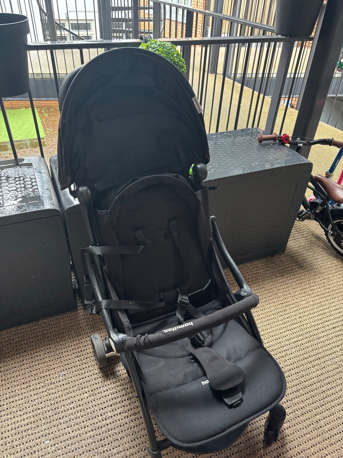 Hamilton kinderwagen - Compact en handig, Gebruikt, Kinderwagen, Overige merken, Verstelbare duwstang
