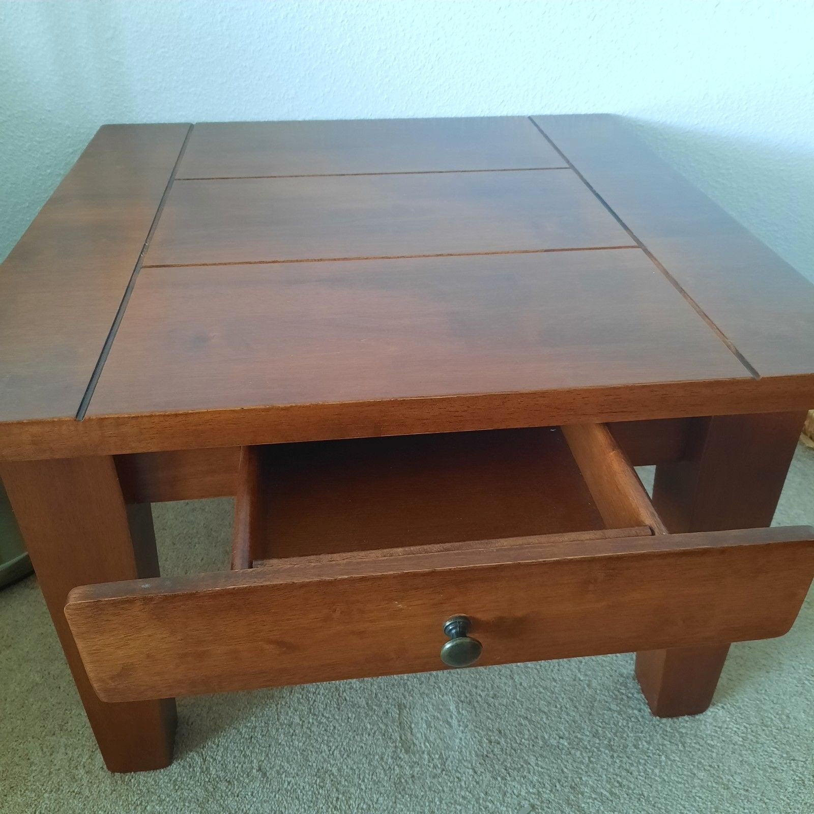 Bijzettafel in kersenhout te koop!, Huis en Inrichting, Tafels | Salontafels, Ophalen, 50 tot 100 cm, 50 tot 100 cm, Kersenhout