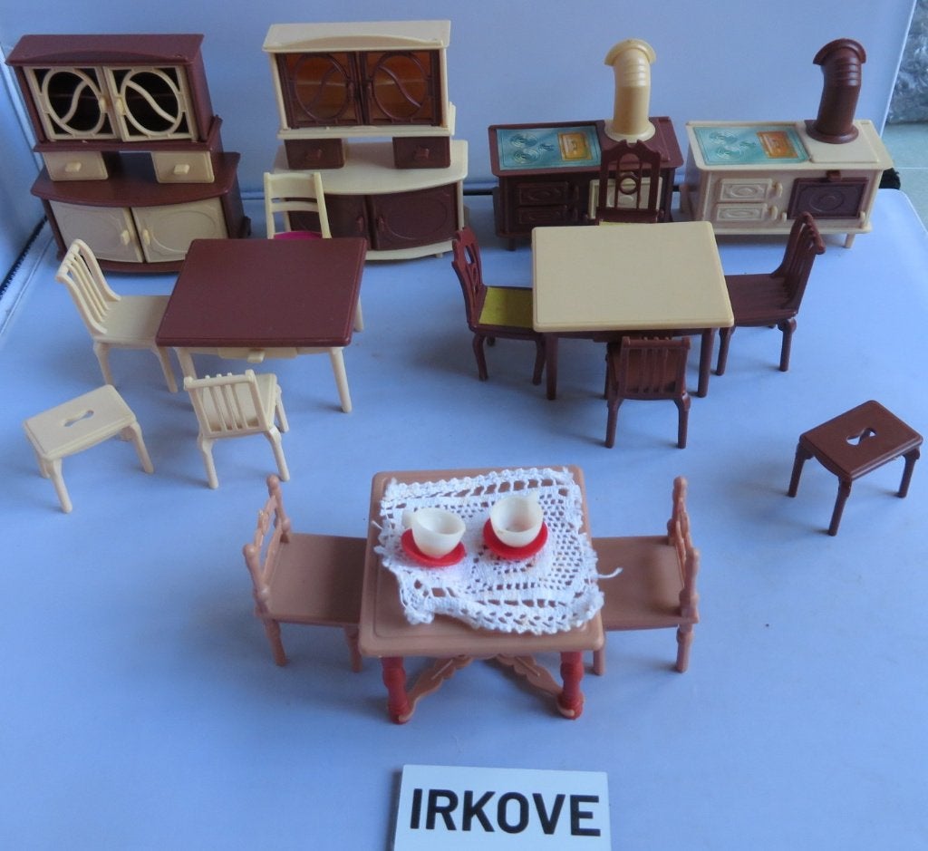 POPPENHUIS MEUBELS * Diverse VINTAGE Sets *, Verzenden, Gebruikt, Gebruiksvoorwerp